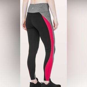 Lululemon Get Going Train Tight *28"
Black / Heathered Black / Flamenco Red